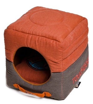 Touchdog Convertible and Reversible Vintage Printed Squared 2-in-1 Collapsible Dog House Bed - Pet Totality