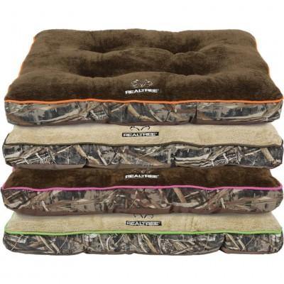 Dallas Maunufacturing Realtree Tufted Gusset Pet Bed 38X28